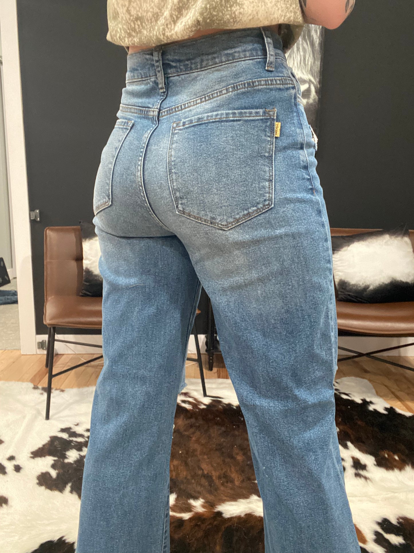 90's Baby Wide Jeans